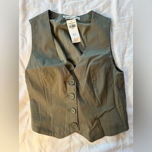 NWT Abercrombie Olive Buttoned Vest
